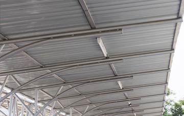 installing Horton In Ribblesdale metal roofing